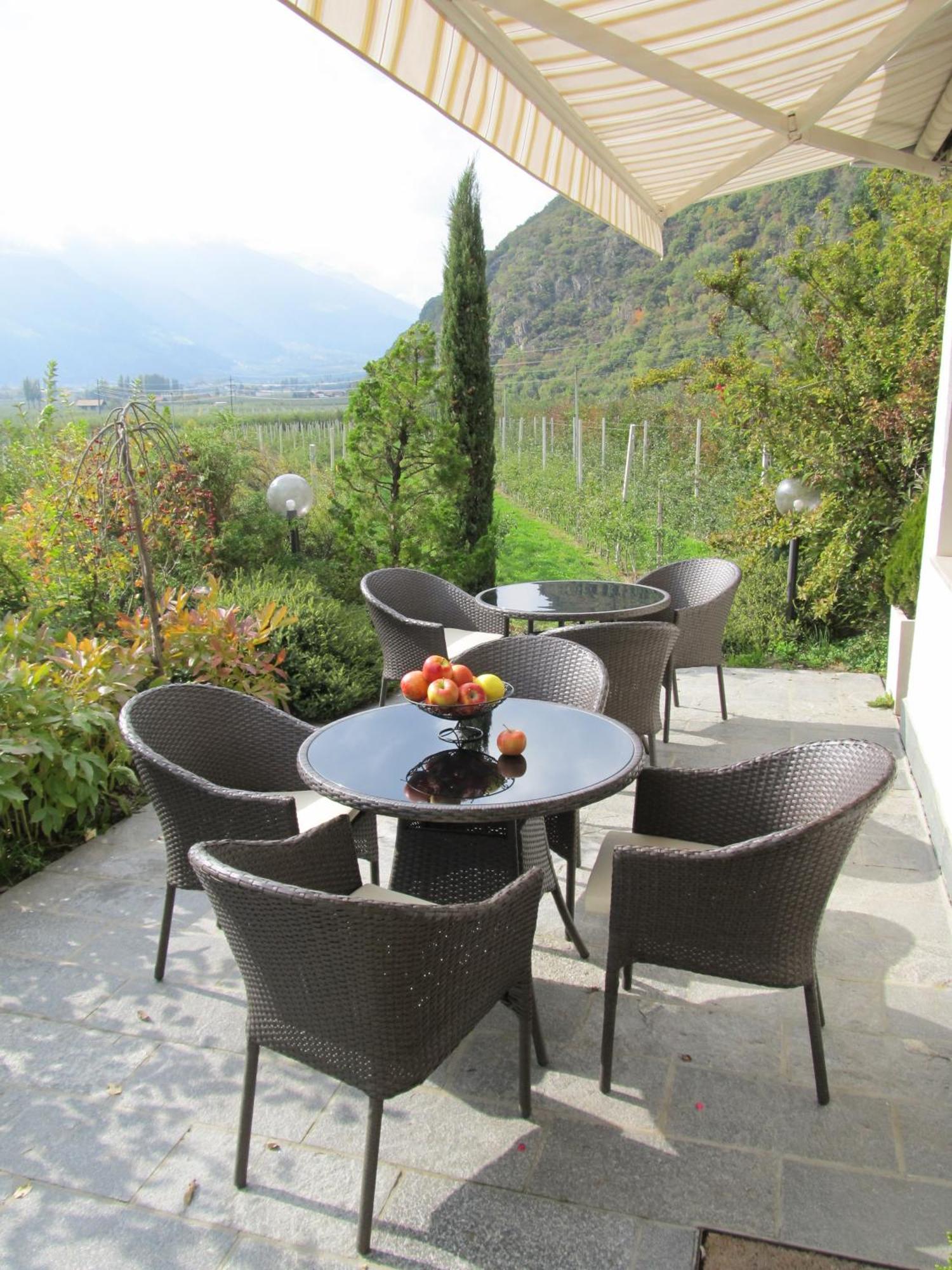 Garni Weghueb Bed & Breakfast Rablà Exterior foto